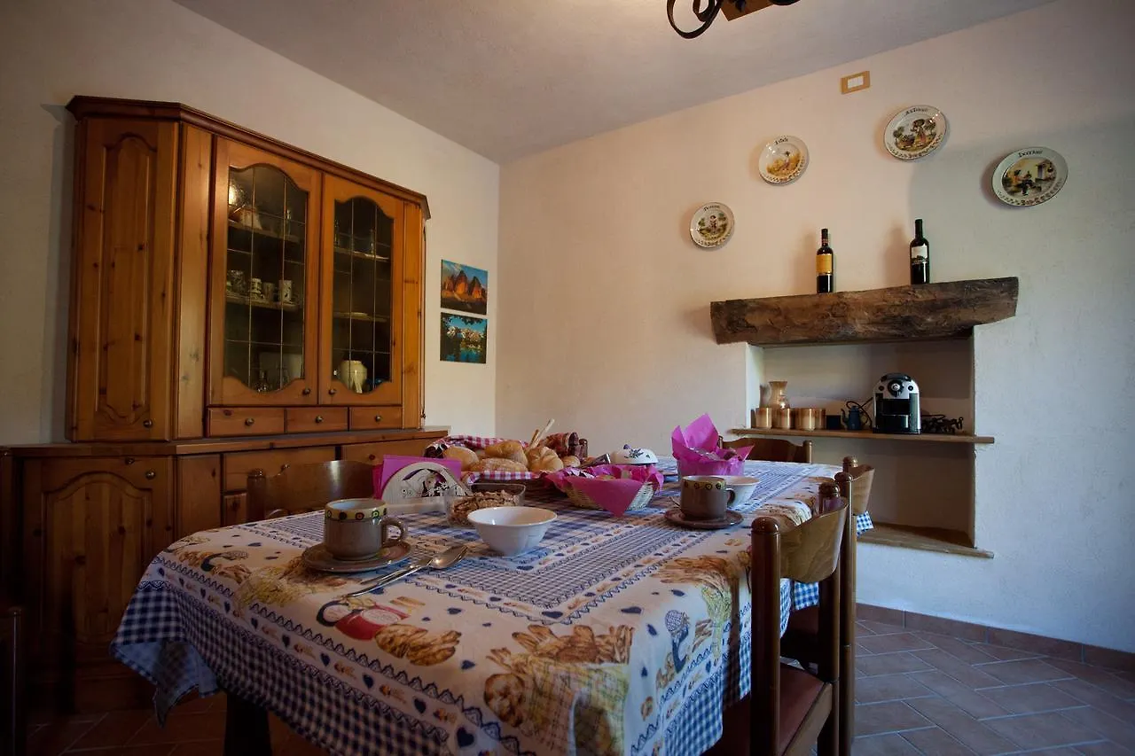 L'Angolo Di Paradiso Bed & Breakfast Valli del Pasubio Italy