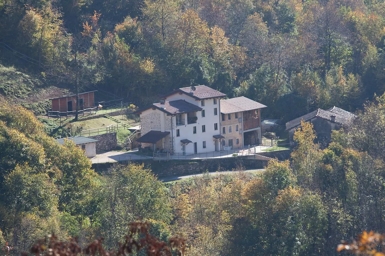 L'Angolo Di Paradiso Bed & Breakfast Valli del Pasubio 0*,
